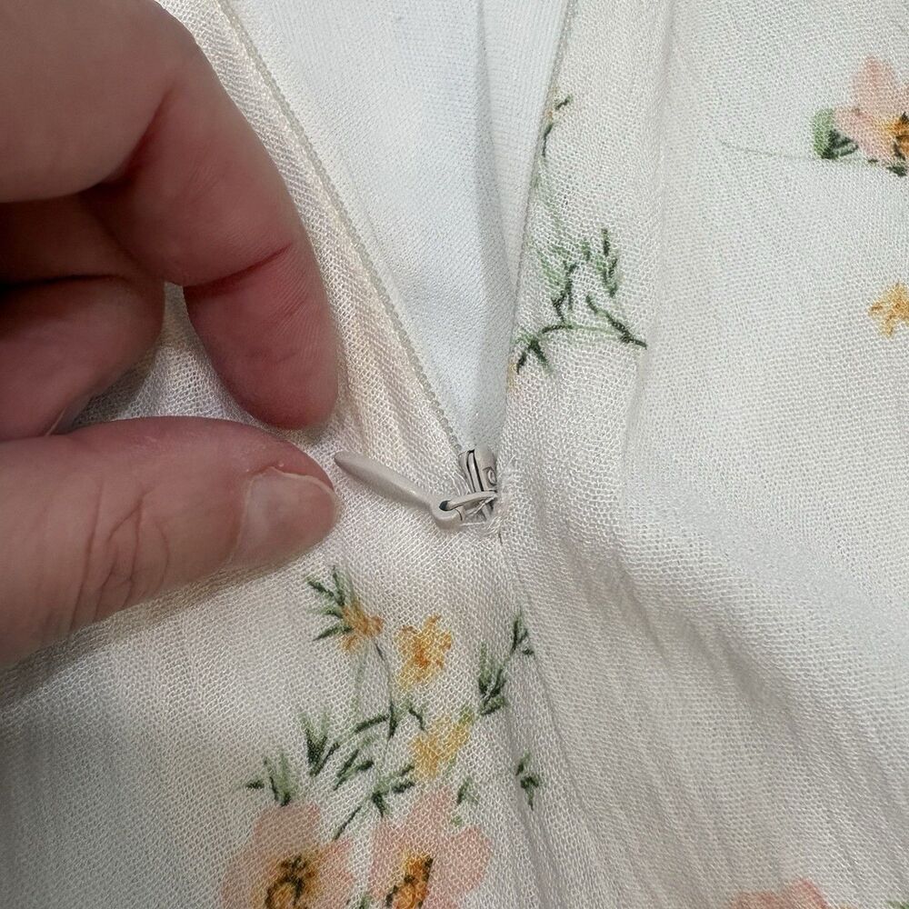 Altar’d State White Babydoll Dress Size M Milkmaid Cottagecore Prairie - Picture 11 of 11